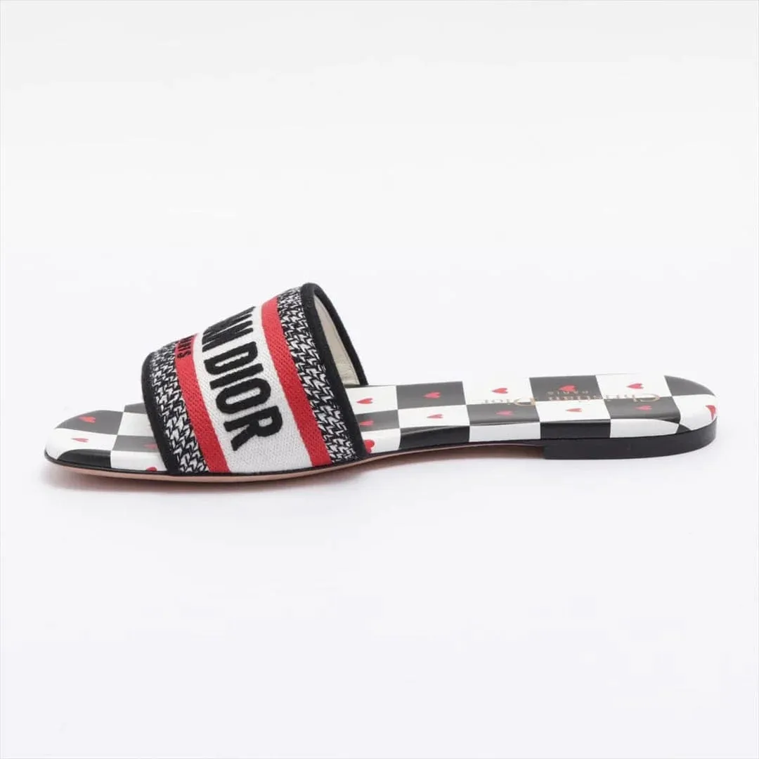 CD CASUAL SLIDES - WHITE (HEART)