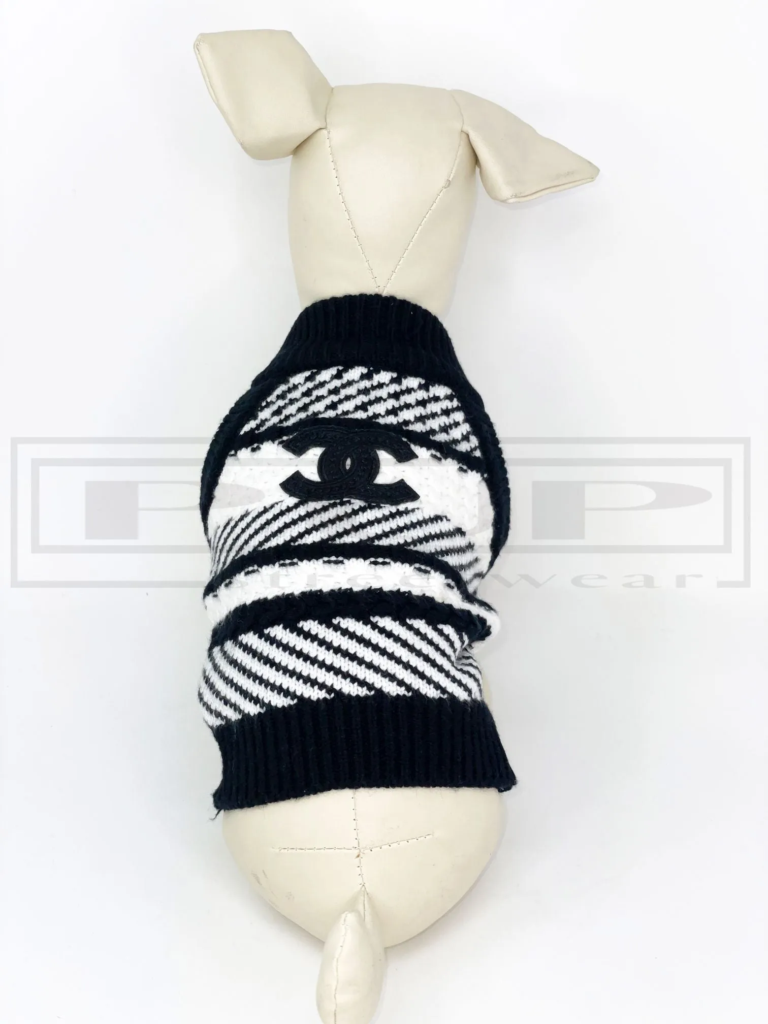 Chewnel Xiema Sleeveless Sweater