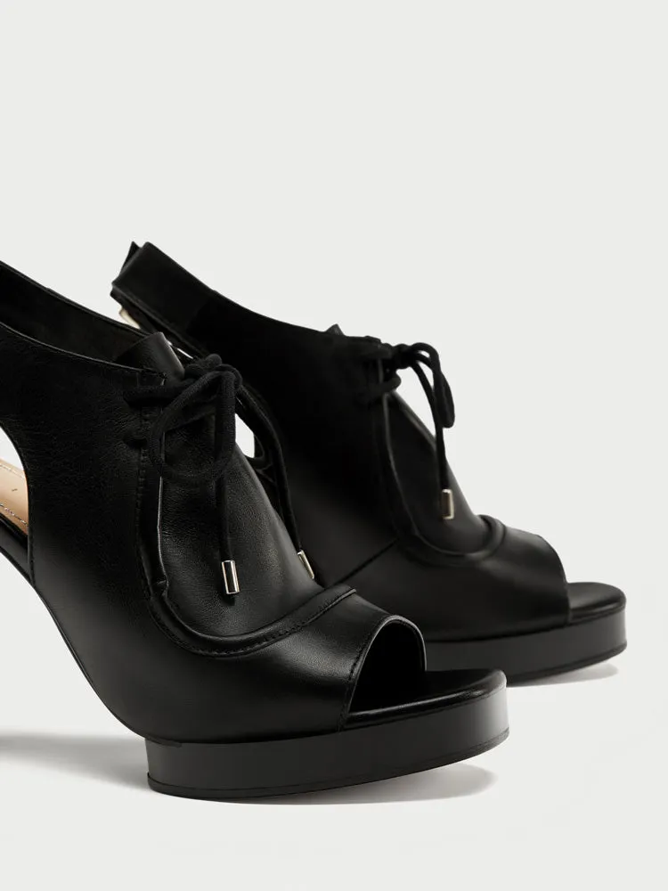 High Heels Leathered Court