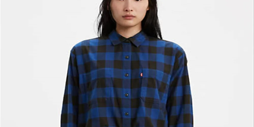 Levi's Women's Shirt Size Large