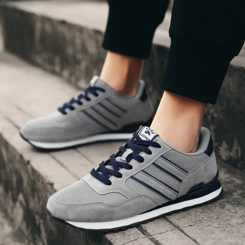 Men Casual Comfortable Lace-up Sneakers