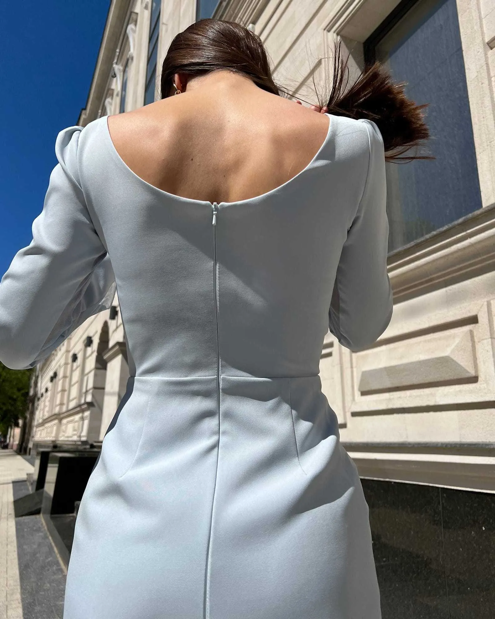 Rochie eleganta albastra cu maneci lungi