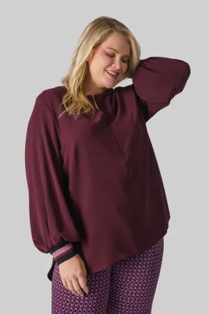 SPORTY BLOUSE