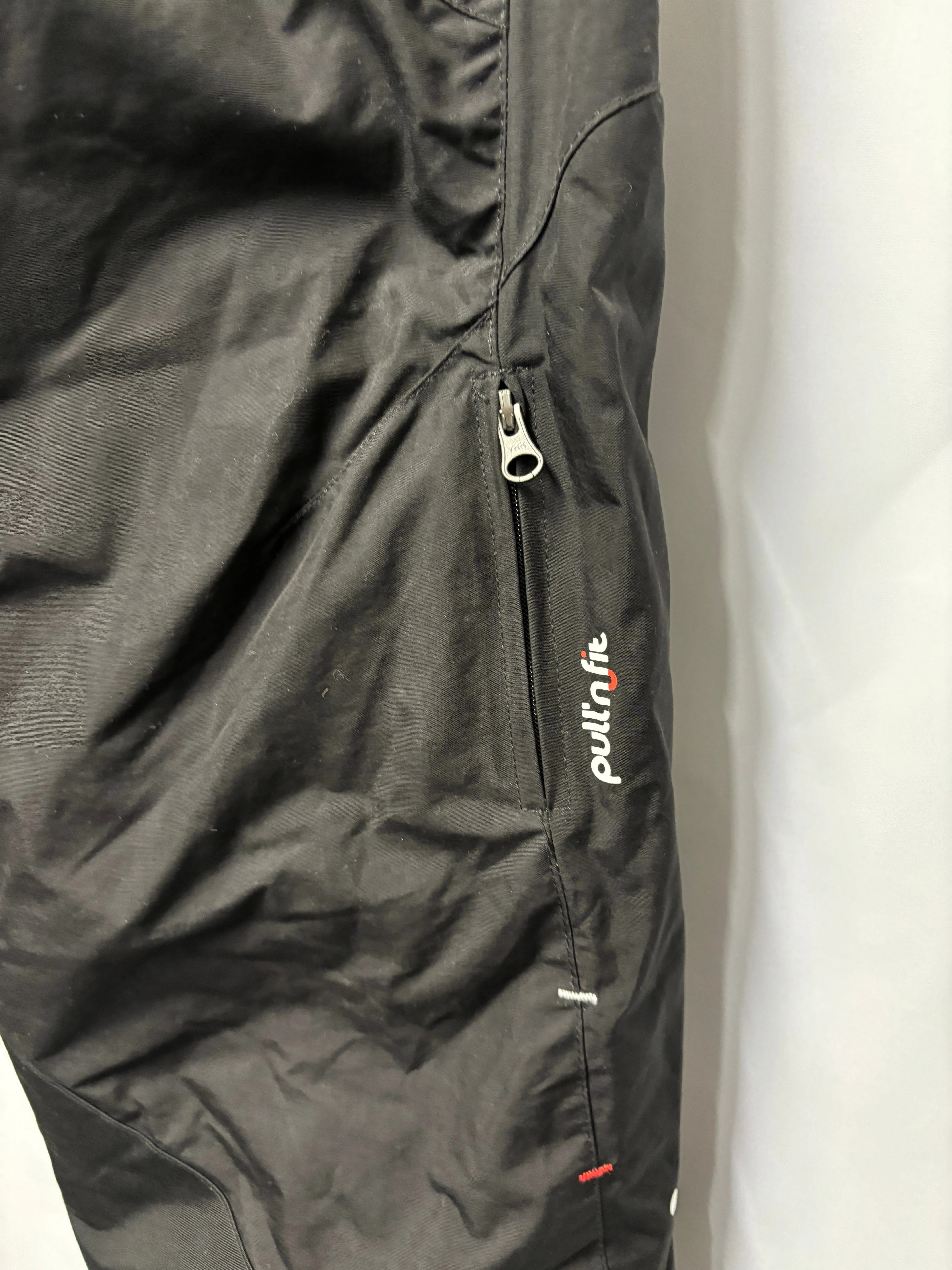 Wed'ze (Decathlon) Black Insulated Pull' N Fit Salopettes 18