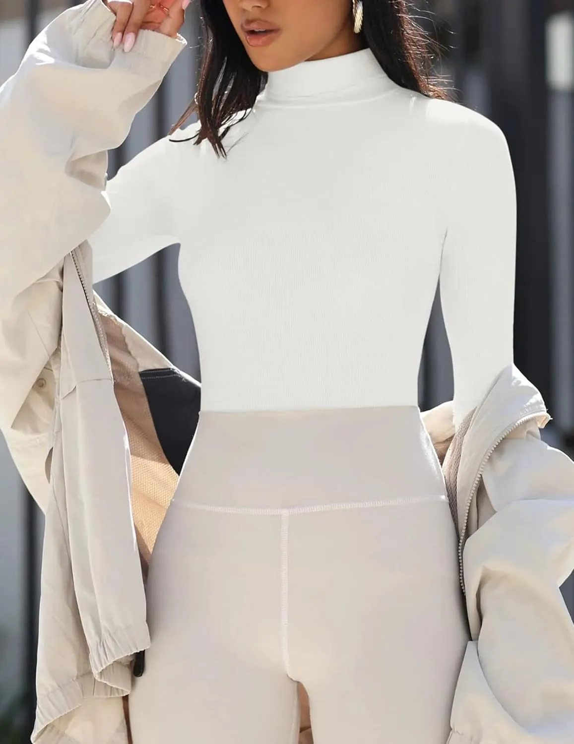Zeagoo Womens Long Sleeve Shirts Mock Neck Turtleneck Slim Fitted Basic Crop Tops 2024 Fashion Casual T-Shirts